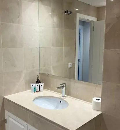 First Line Beautiful And Bright Apartament