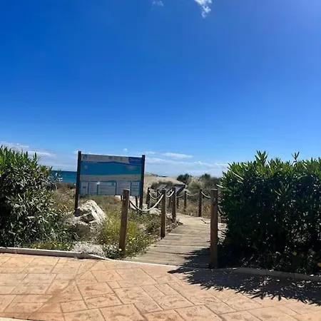 First Line Beautiful And Bright Apartament *