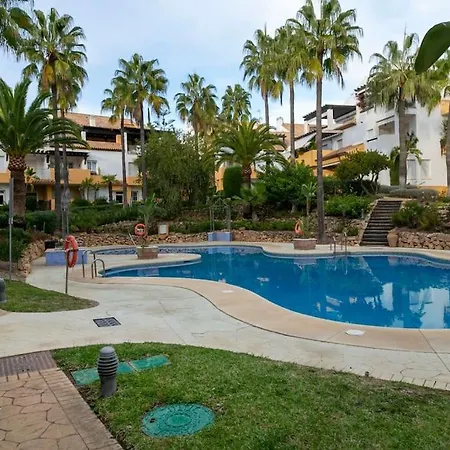 First Line Beautiful And Bright Apartament *