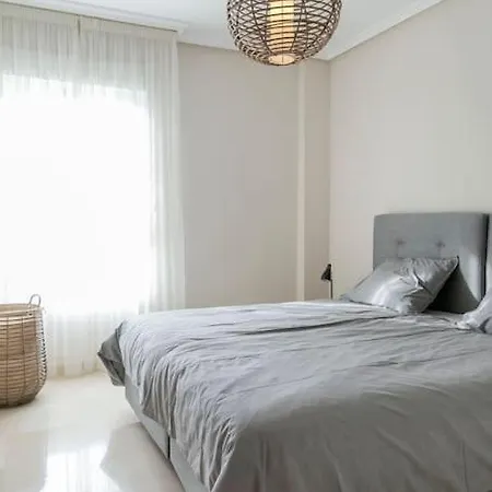 First Line Beautiful And Bright * Marbella