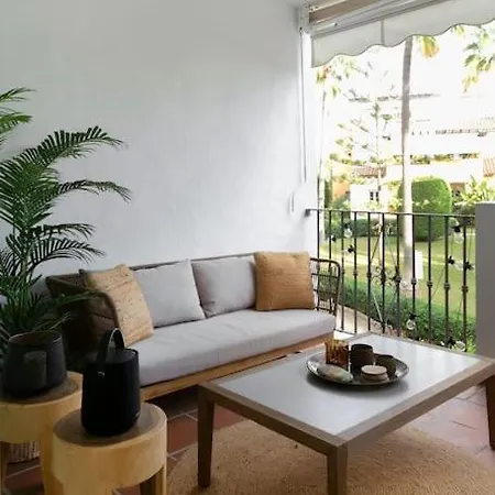 First Line Beautiful And Bright Daire Marbella