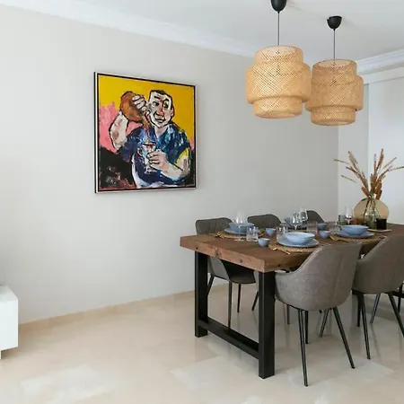 Daire First Line Beautiful And Bright Marbella