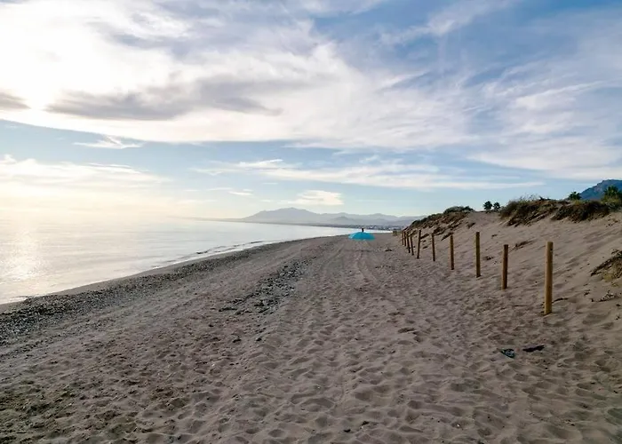 First Line Beautiful And Bright شقة