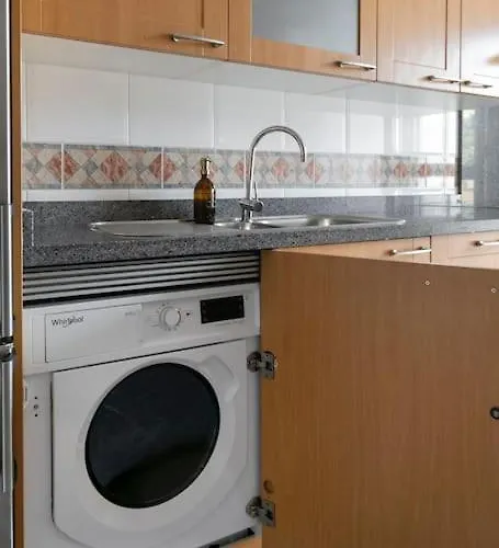 شقة First Line Beautiful And Bright ماربيا